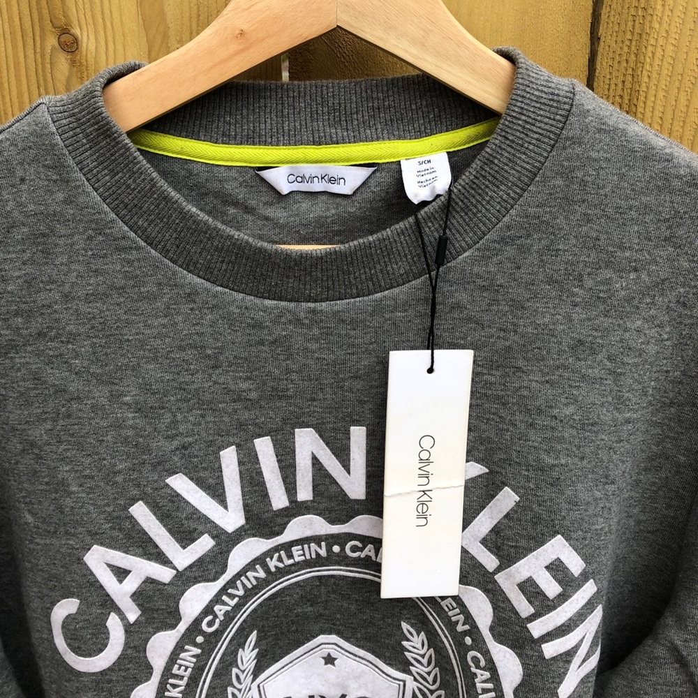 Calvin Klein sweatshirt logo size S